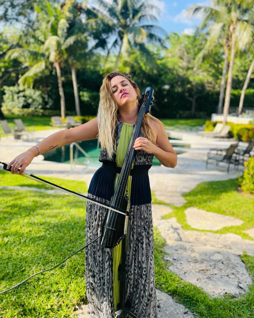 8CDB8202-030A-4098-9390-AECCC73DE653